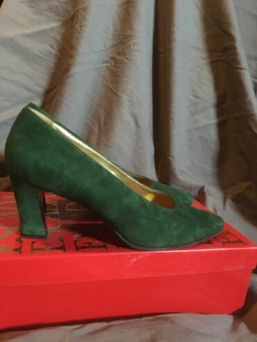 Escada pumps, 37 in Originalschachtel