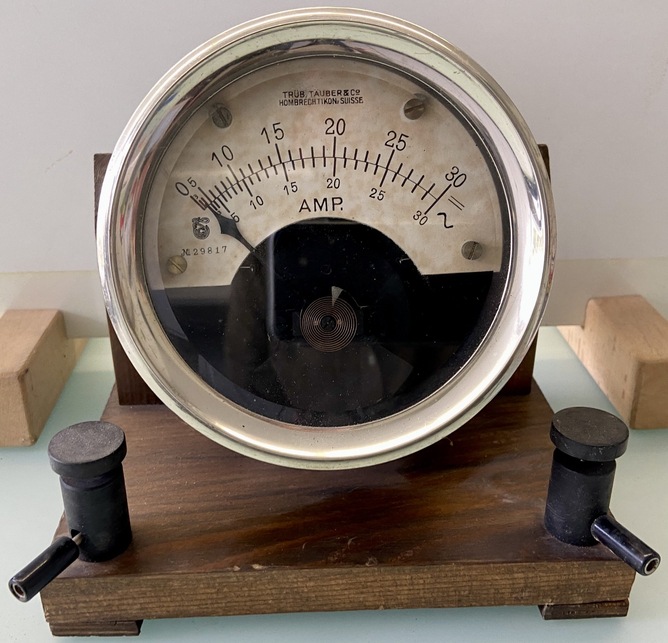 antikes Ampere-Meter; TRÜB, TÄUBER&Co, Hombrechtikon, Suisse