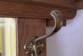 Alte Garderobe