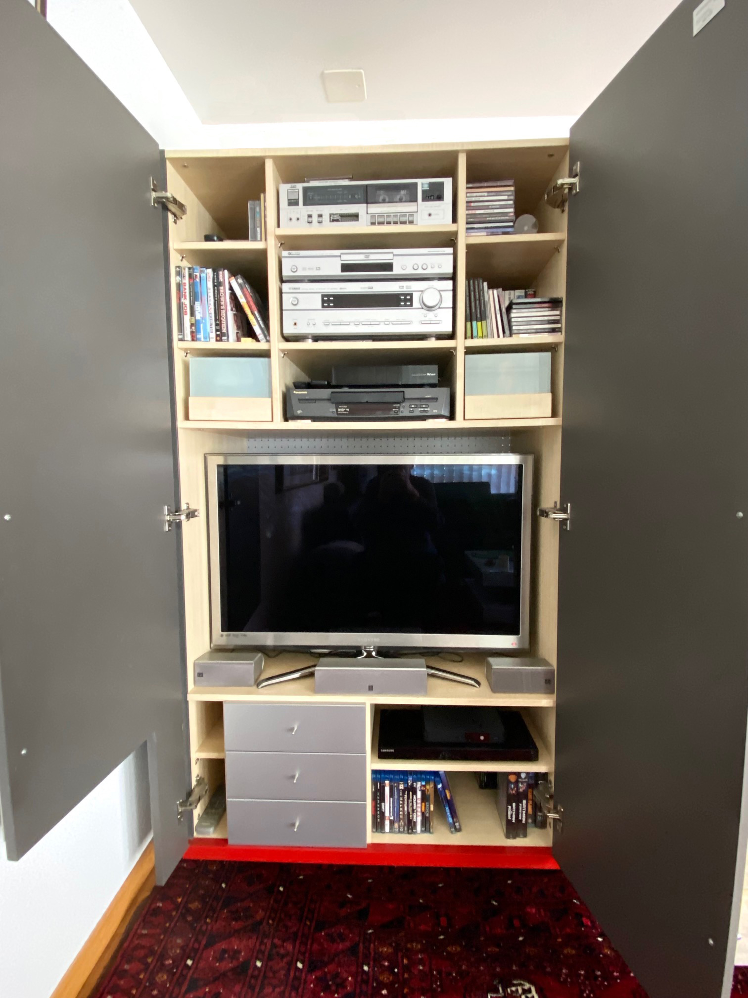 Exklusiver Medienschrank, Art Design by hb-Collection „Andy Warhol“