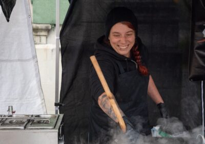 Eve-am-Wok-von-vorne
